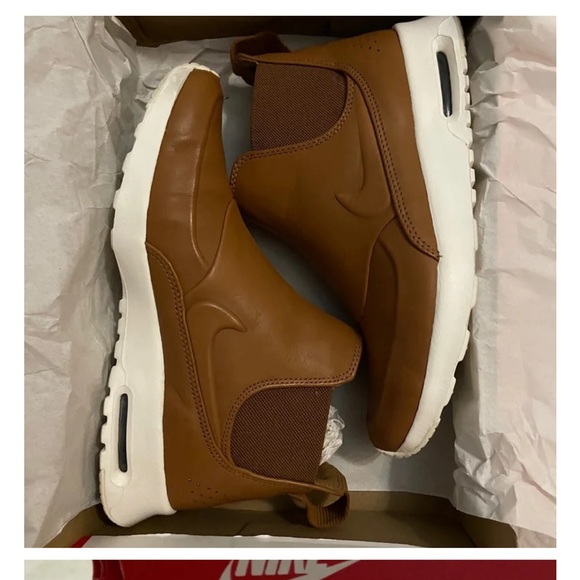 Nike Shoes - Nike Women’s Air Max Thea (8.5)